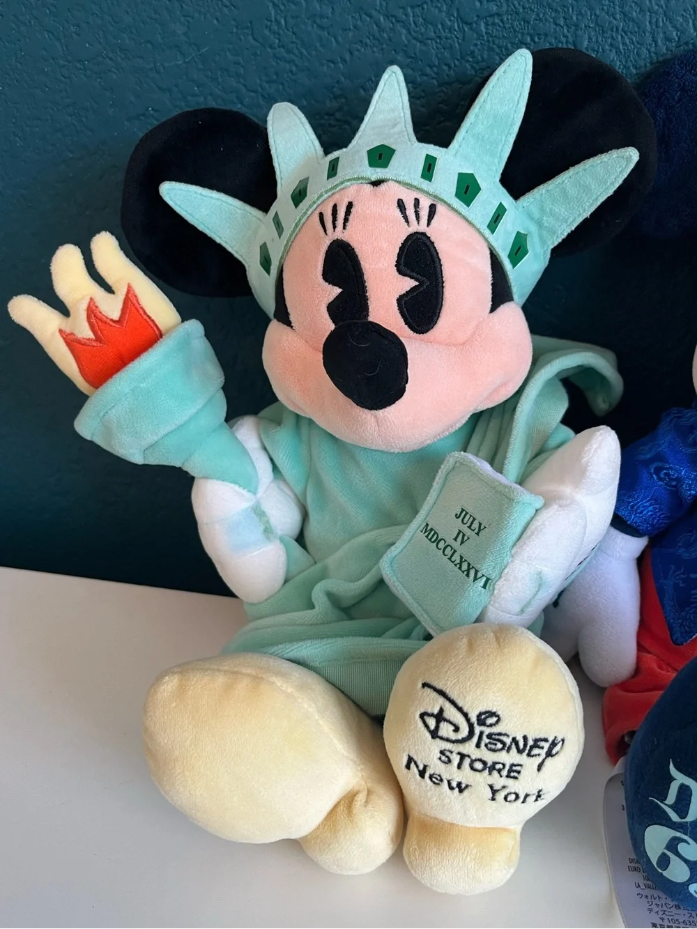 Disney disneyland 65th